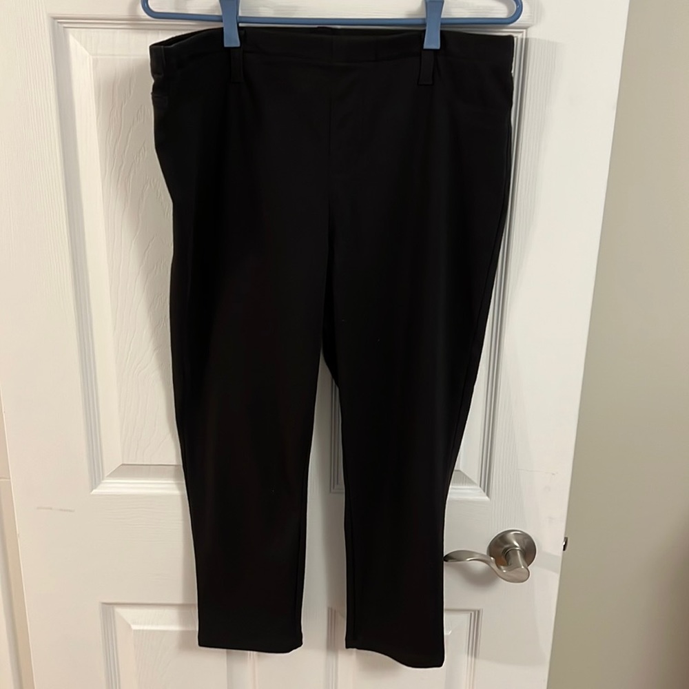George black capri pants.